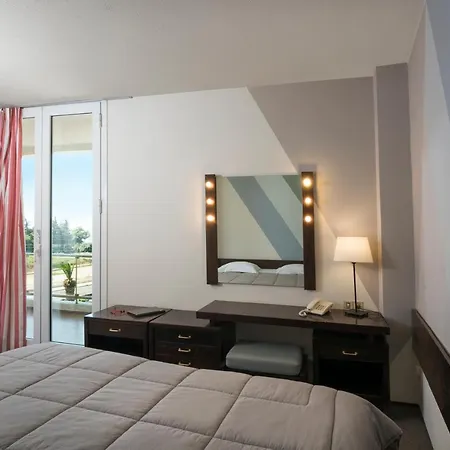 Hotel apartamentowy Marina Alimos