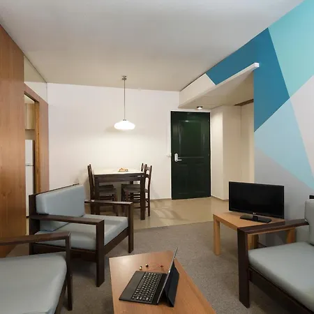 Hotel apartamentowy Marina Alimos 3*