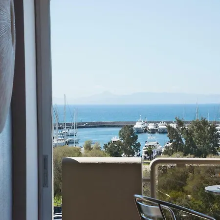 Marina Alimos Hotel apartamentowy