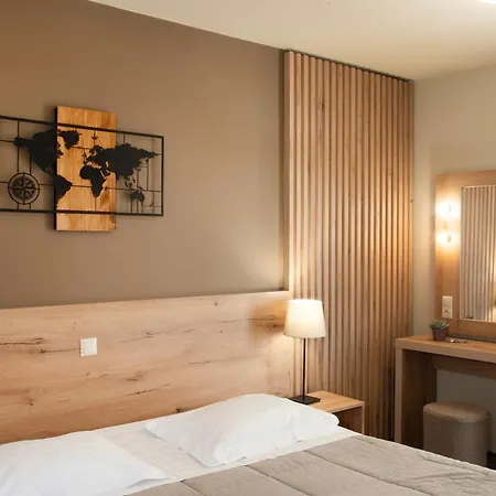 Marina Alimos Aparthotel 3*